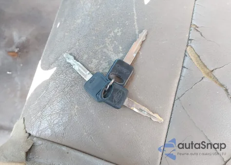 2003 Ford F-250 Lariat/Xl/Xlt from USA, damaged, VIN 1FTNX21P73EC54840